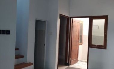 PROMO Rumah Murah 2 Lantai Modern di Mojokerto