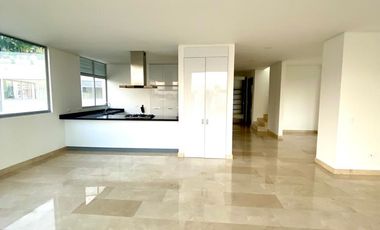 apartamento en arriendo en santa rita. Cod A10109