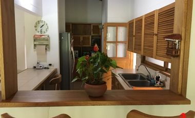 casa en arriendo/venta en los salados. Cod A6334