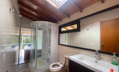 casa en arriendo/venta en los salados. Cod A6334