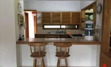 casa en arriendo/venta en los salados. Cod A6334