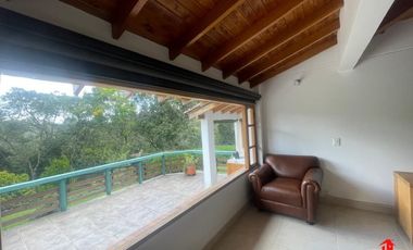 casa en arriendo/venta en los salados. Cod A6334