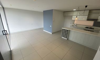 apartamento en arriendo en loma el chocho. Cod A514843