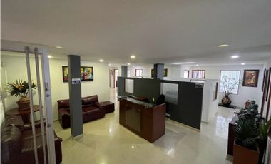 La mejor oficina de Laureles! Bolivariana Carrera 70