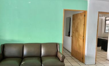 Se Vende Local en Plaza Turquesa frente a Plaza del Sol