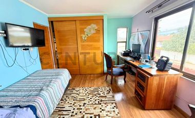 En arriendo amplia casa en El Rosario de Peñuelas,