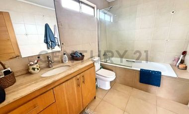 En arriendo amplia casa en El Rosario de Peñuelas,