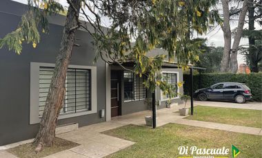 Venta Moderna Casa Quinta sobre 1.200 m2 - La Reja Norte