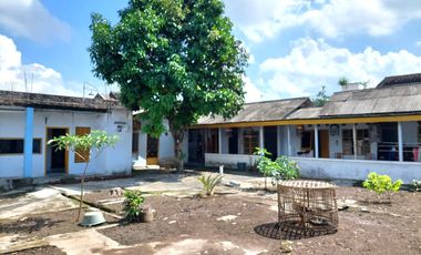 Rumah dan Kos Halaman Luas di Mantrijeron