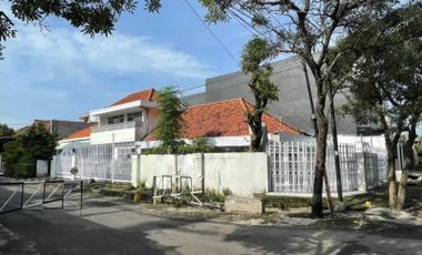 Rumah Ngagel Jaya Utara , Hitung Tanah Hadap : Utara - Timur (Hook)