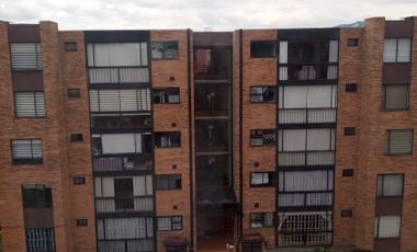 APARTAMENTO en ARRIENDO en Bogotá Urbanizacion Mazurén