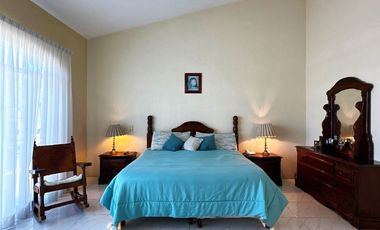 CASA EN VENTA EN BOSQUES SANTA ANITA