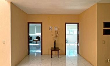 CASA EN VENTA EN BOSQUES SANTA ANITA