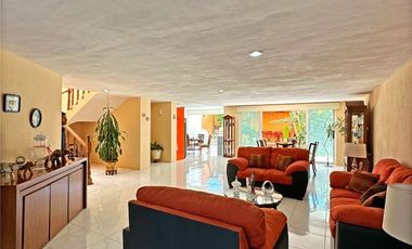 CASA EN VENTA/RENTA EN BOSQUES SANTA ANITA