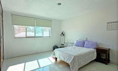 CASA EN VENTA/RENTA EN BOSQUES SANTA ANITA