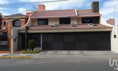 Venta de Casa Arboledas de San Ignacio