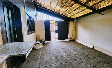 ¡No pierdas la oportunidad de vivir en este esplendido duplex de tres ambientes con cochera!