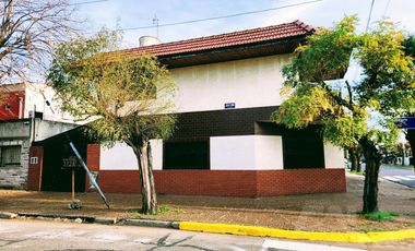¡No pierdas la oportunidad de vivir en este esplendido duplex de tres ambientes con cochera!