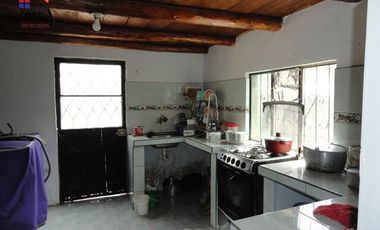 Venta de casa con terreno en Cotacachi sector San Martin