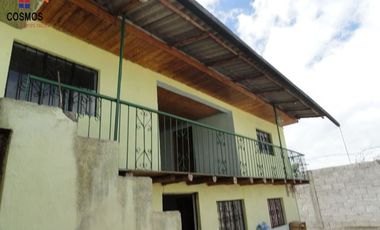 Venta de casa con terreno en Cotacachi sector San Martin
