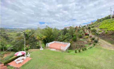 Venta de Finca Estilo Cafetera San Vicente