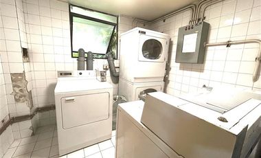 Departamento en venta de 3 dorm. en Las Condes