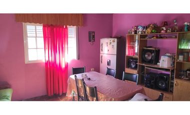 ISLAS MALVINAS 4002 esquina  Deseado