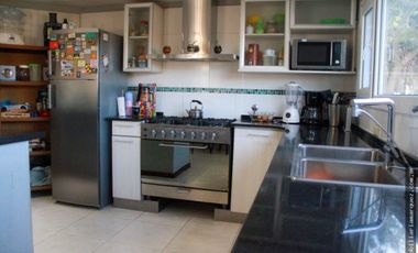 MANU HOUSE