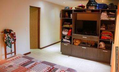 MANU HOUSE