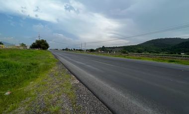 Terreno Venta Carretera San Isidro Mazatepec Tlajomulco de Zúñiga ideal Bodega
