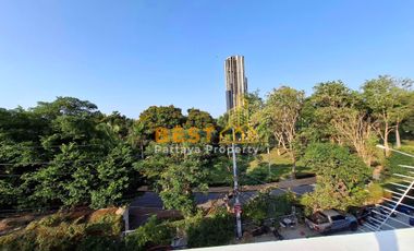 4  Bedrooms Townhouse  Pratumnak H011805