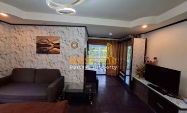 4  Bedrooms Townhouse  Pratumnak H011805