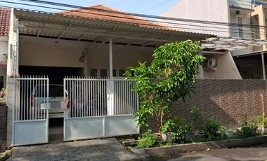 2072. Dijual Rumah Siap Huni Raya Manyar Tirtomoyo Sukolilo Surabaya Timur
