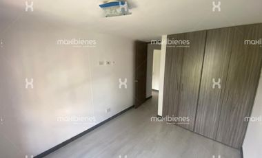 apartamento en arriendo en loma de las brujas. Cod A67999