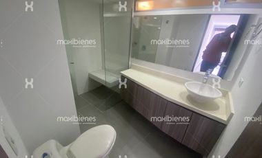 apartamento en arriendo en loma de las brujas. Cod A67999