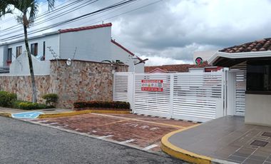 Venta casa en el sector de Cañaveral Oriental - Floridablanca - 104 metros. Cod V13179