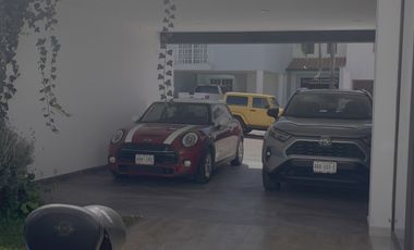 CASA EN VENTA EN COTO AL PONIENTE DE AGUASCALIENTES