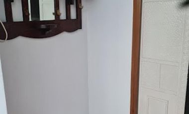 Retasado Venta Oficina Comercial Reciclada Escritura 6 privados sala de reuniones en Centro U$S170.000.