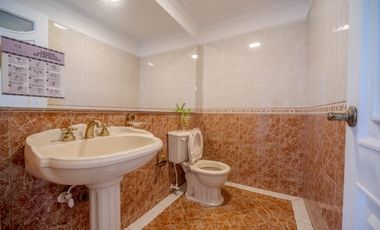 casa en arriendo/venta en alto prado. Cod A19046