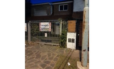 Chalet 5 amb lote propio 10x33 mts2