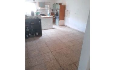 Chalet 5 amb lote propio 10x33 mts2