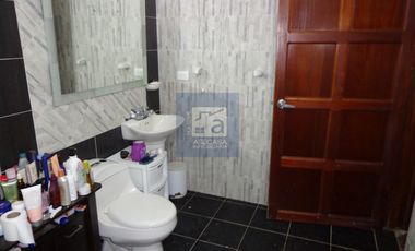 COD. 6028 - SE ARRIENDA CASA CAMPESTRE - BARRIO: VEREDA SANTO DOMINGO