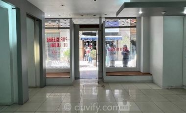 Local Comercial en Arriendo en Bombero Adolfo Ossa esquina con Paseo Ahumada, Santiago