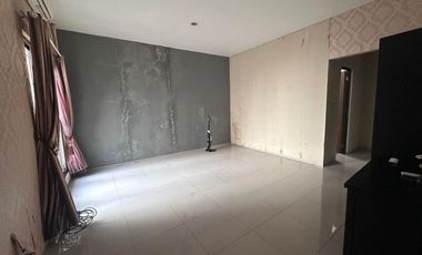 Rumah Strategis 8 Menit ke RSIA Bina Medika Bintaro Siap Huni J-46146