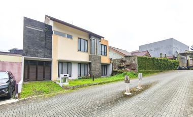 Rumah Strategis 8 Menit ke RSIA Bina Medika Bintaro Siap Huni J-46146