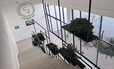 VENTA EDIFICIO DE OFICINAS, ALMACEN, ZONA CUAUTLANCINGO!!