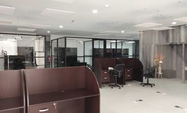 VENTA EDIFICIO DE OFICINAS, ALMACEN, ZONA CUAUTLANCINGO!!