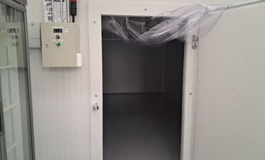 VENTA EDIFICIO DE OFICINAS, ALMACEN, ZONA CUAUTLANCINGO!!