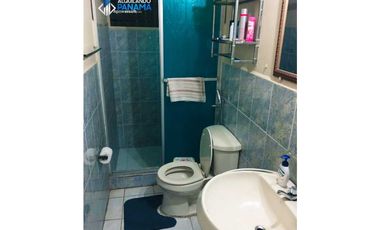 Se vende o se alquila casa con grandes espacios, hermosa y céntrica