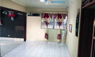 Se vende o se alquila casa con grandes espacios, hermosa y céntrica